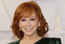 Is Reba McEntire Deaf
