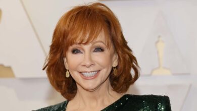 Is Reba McEntire Deaf